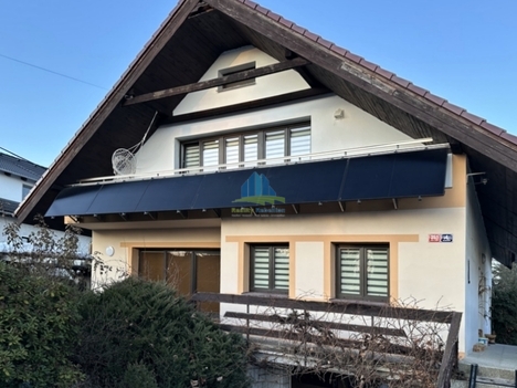 BYT 3+KK(cca 100m2) ve Františkových Lázních k pronájmu